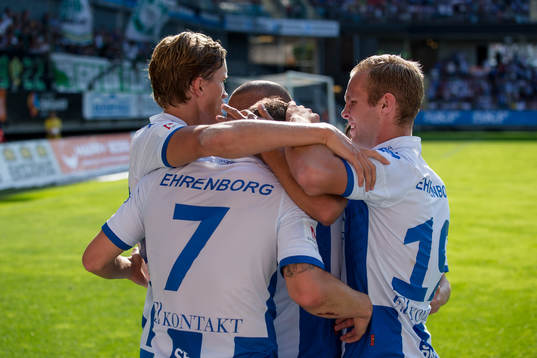 IFK Göteborgs Mads Albeck kramas om