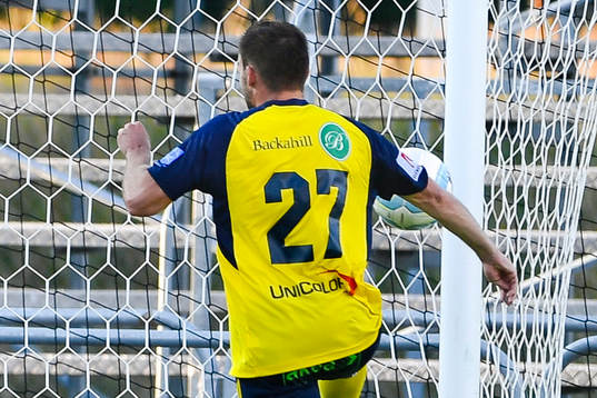 Ängelholms Ryan Finley gör mål som senare blir bortdömt
