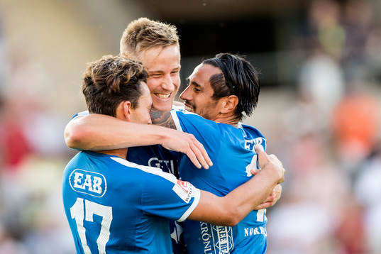 Halmstads Alexander Ruud Tveter jublar