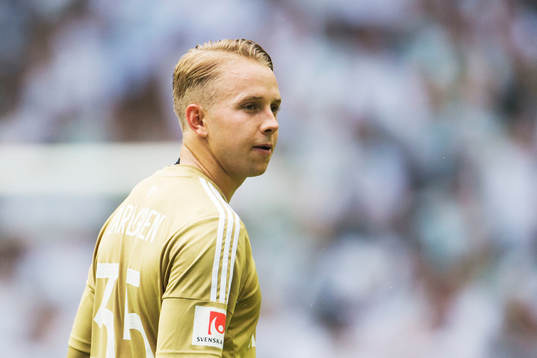 s målvakt Patrik Carlgren