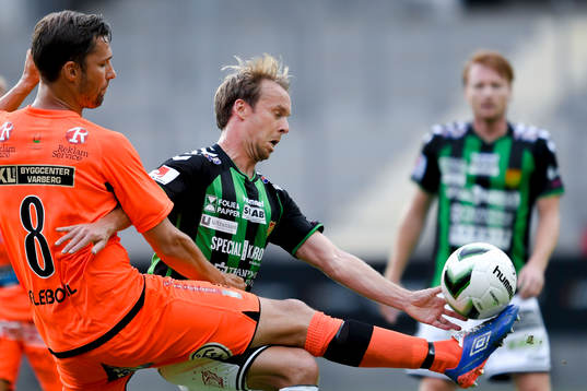 Varbergs Peter Nyström och GAIS Craig Henderson