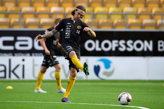 Elfsborgs Rasmus Rosenqvist går in från start i