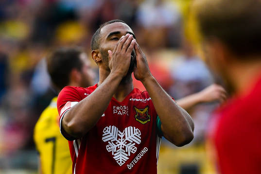 Östersunds Alex Dyer deppar