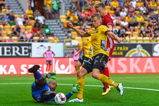 Elfsborgs Viktor Claesson gör 3-1 bakom Östersunds