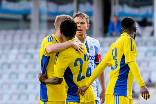 HJK Helsingfors Anthony Annan i samtal med IFK Göteborgs