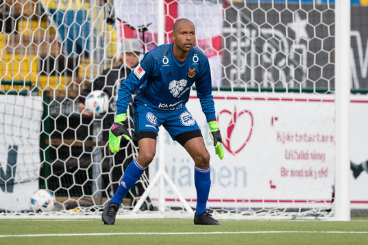 Östersunds målvakt Aly Keita
