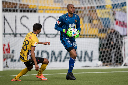 Östersunds målvakt Aly Keita