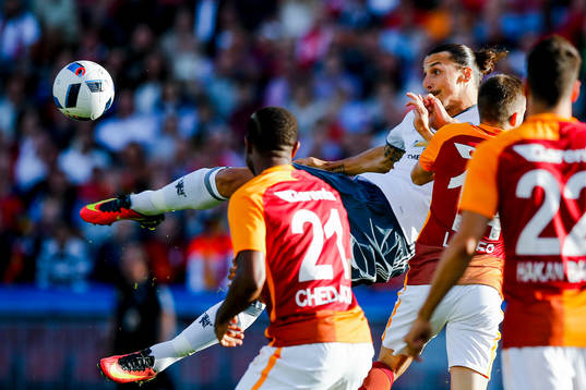 Bläddra bland fler bilder av Fotboll, Supermatchen, Manchester United - Galatasaray