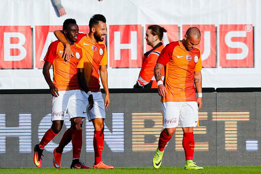 Galatasarays Bruma jublar