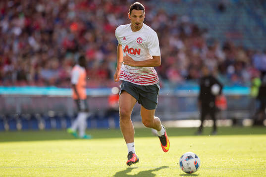 Manchester Uniteds Zlatan Ibrahimović innan