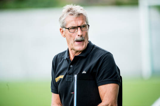 Malmös tränare Olle Nordin deppar
