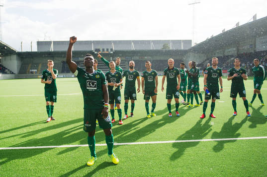 Hammarbys Joseph Aidoo leder sång