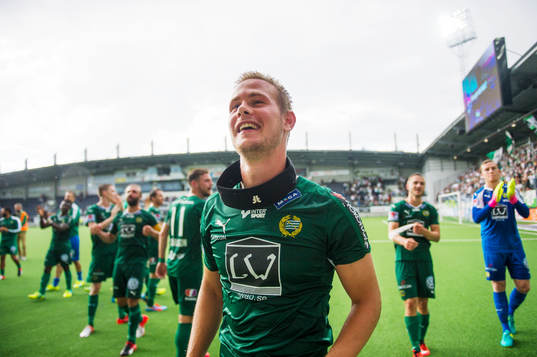 Hammarbys Erik Israelsson jublar
