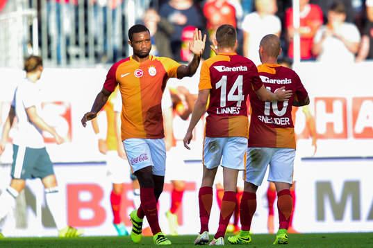 Galatasarays spelare jublar