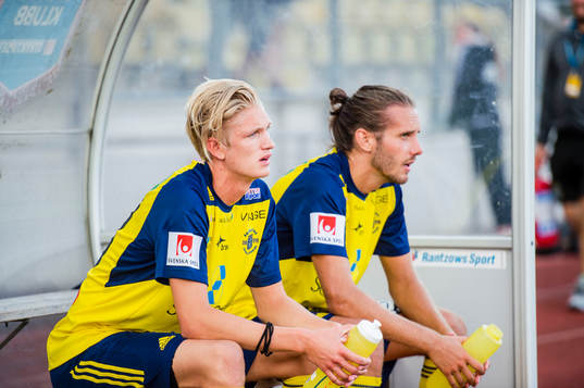 Ängelholms Andreas Karlsson och Johan Eiswohld  deppar