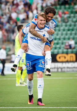 Norrköpings Eric Smith och David Moberg Karlsson jublar