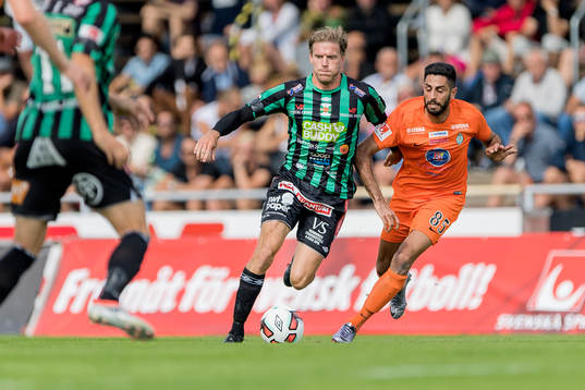 Varbergs Karl Söderström och Athletics Isa Demir