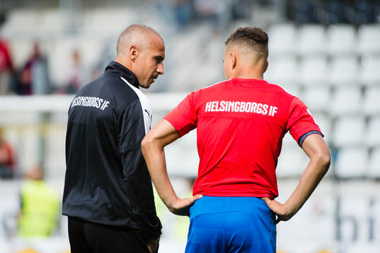 Helsingborgs manager Henrik Larsson och Jordan Larsson