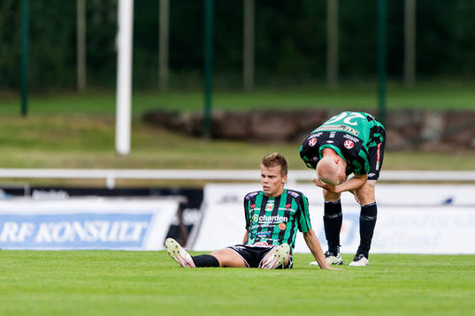Varbergs Elias Andersson och Viktor Nilsson deppar