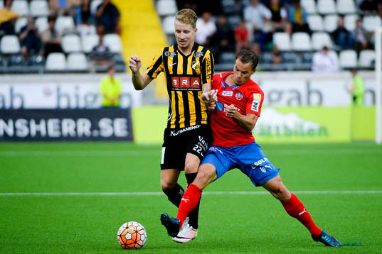 Häckens Samuel Gustafson och Helsingborgs Anton Wede