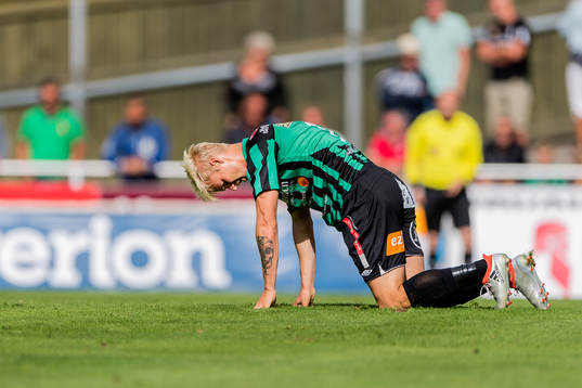 Varbergs Mats Andre Kaland deppar
