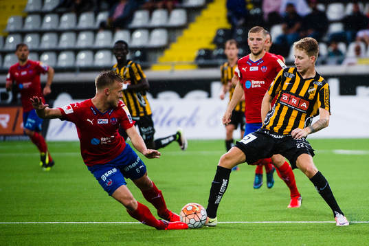Helsingborgs Andreas Landgren och Häckens Samuel Gustafson