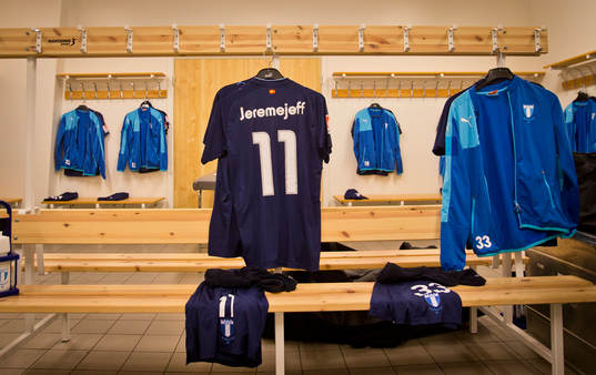 Malmö FFs nyförvärv Alexander Jeremejeff matchtröja i