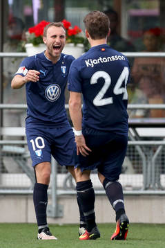 Malmö FFs Magnus Wolff Eikrem och Vidar Örn Kjartansson