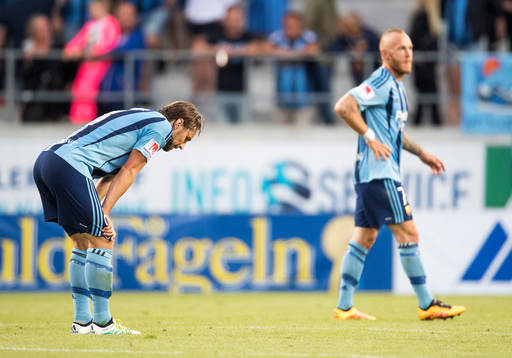 Djurgårdens Kevin Walker och Magnus Eriksson deppar