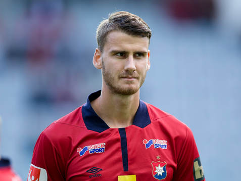 Örgrytes Johan Hammar innan fotbollsmatchen i Superettan