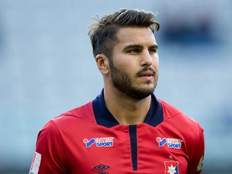 Örgrytes William Atashkadeh innan fotbollsmatchen i