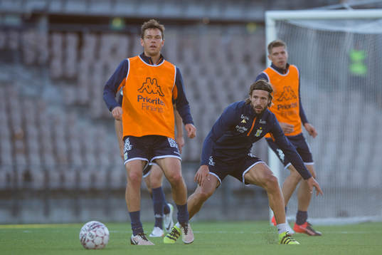 IFK Göteborgs Mattias Bjärsmyr mot Mads Albeck