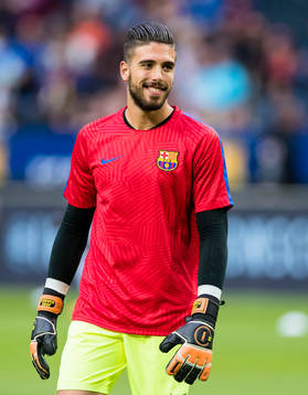 Barcelonas målvakt Jose Suarez Garcia