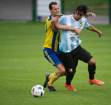 IFK Hässleholms Ameer Naseer i matchen i Svenska Cupen