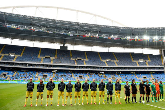 Sveriges startelva före fotbollsmatchen mellan Sverige och