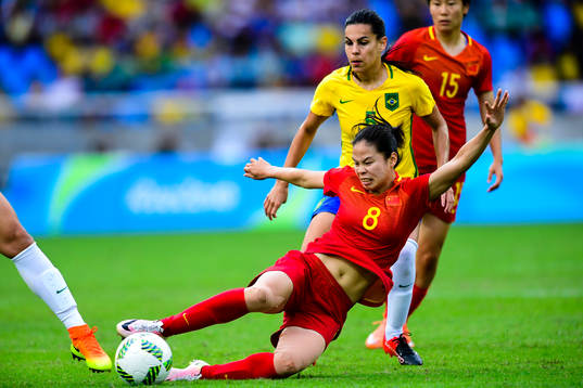 Kinas Ruyin Tan och  BrasiliensThaisa