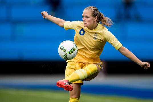 Sveriges Magdalena Ericsson i fotbollsmatchen mellan