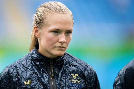 Sveriges Magdalena Ericsson i fotbollsmatchen mellan