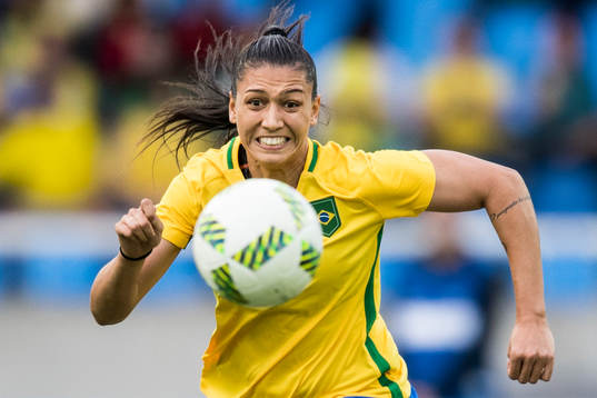 Brasiliens Beatriz i fotbollsmatchen mellan Brasilien och