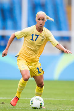 Sveriges Caroline Seger i fotbollsmatchen mellan Sverige