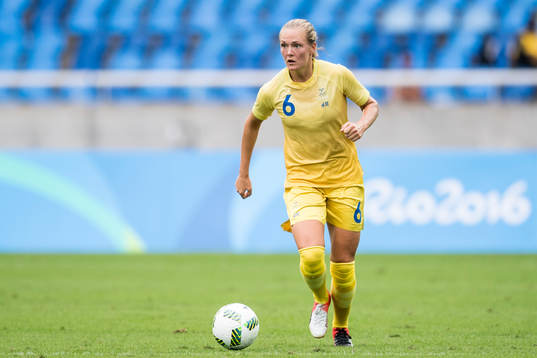 Sveriges Magdalena Ericsson i fotbollsmatchen mellan