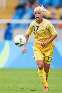 Sveriges Caroline Seger i fotbollsmatchen mellan Sverige