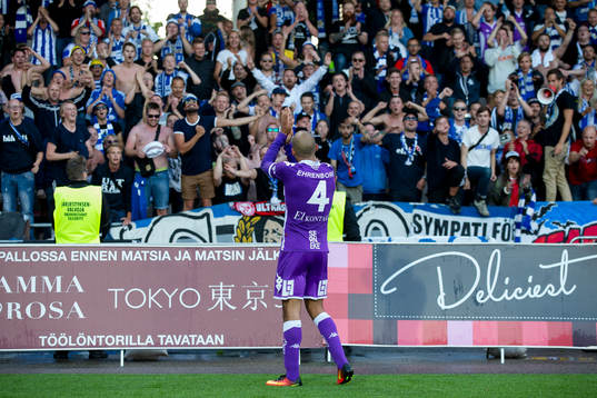 IFK Göteborgs Haitam Aleesami hyllas av och tackar fansen