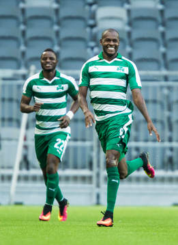 Panathinaikos Victor Ibarbo jublar med lagkamrater