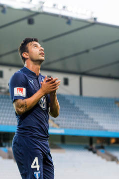 Malmö FFs Behrang Safari deppar