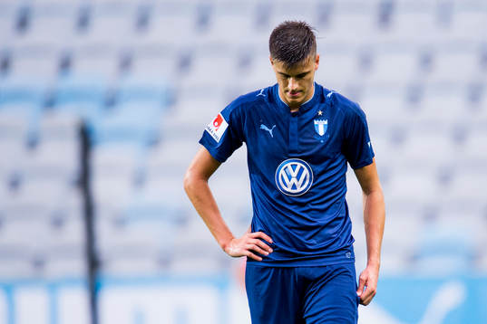 Malmö FFs Alexander Jeremejeff deppar