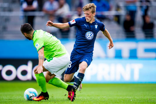 Wolfsburgs Vieirinha och Malmö FFs Teddy Bergqvist