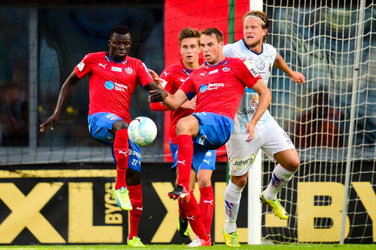 Helsingborgs Lalawélé Atakora och Jonathan Larsson