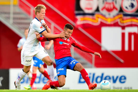 Gefles Martin Rauschenberg och Helsingborgs Jordan Larsson