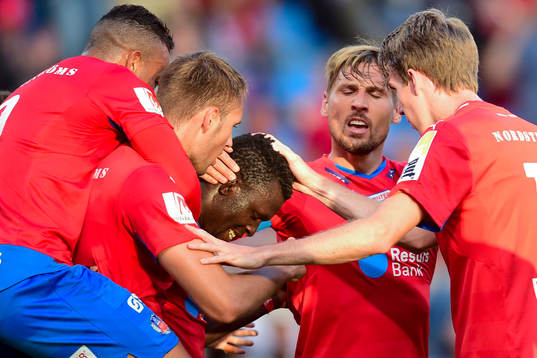 Helsingborgs spelare jublar